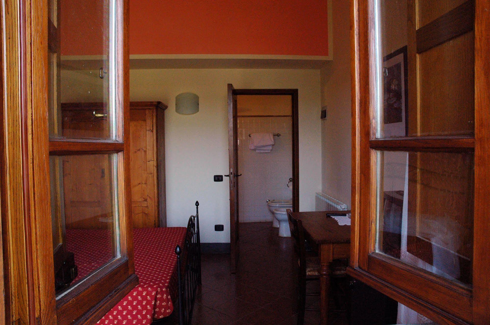 Casa Vacanze Vecchio Granaio Magione Exterior photo